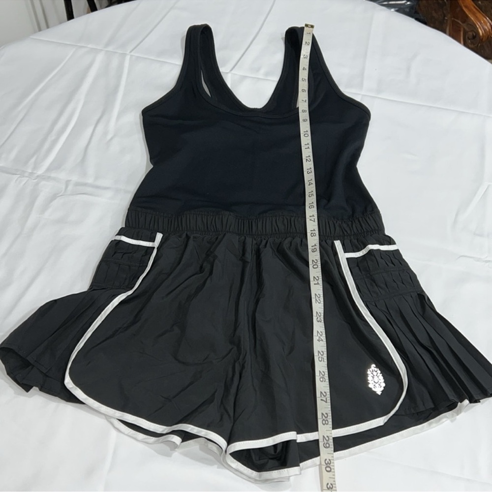 Free People Movement Easy Tiger Shortsie
Romper, S - Picture 6 of 12